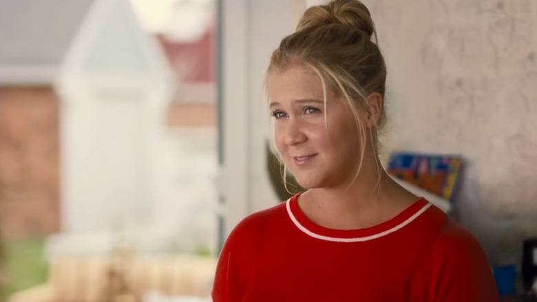 Amy Townsend (Amy Schumer) staring inquisitively in Trainwreck