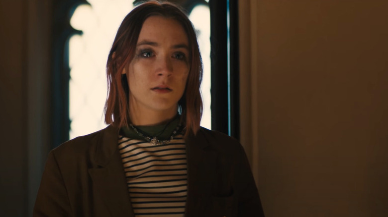 Saoirse Ronan as Christine with smeared eyeliner in Lady Bird