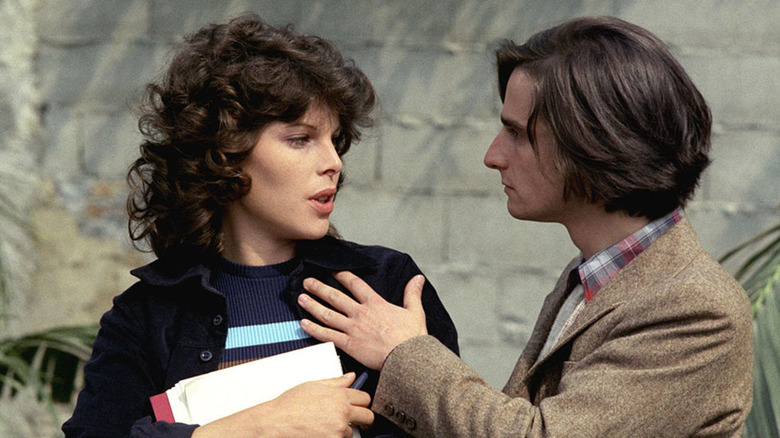 Alphonse (Jean-Pierre Léaud) speaks to Liliane (Dani) in Day for Night