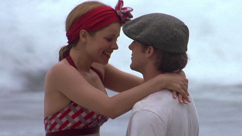 Rachel McAdams as Allie wraps her arms around Ryan Gosling as Noah in The Notebook
