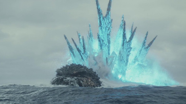 Godzilla's spikes glowing in the ocean in Godzilla Minus One