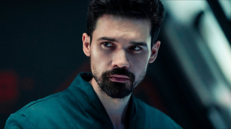 Steven Strait, as Holden, looks ready for anything on The Expanse