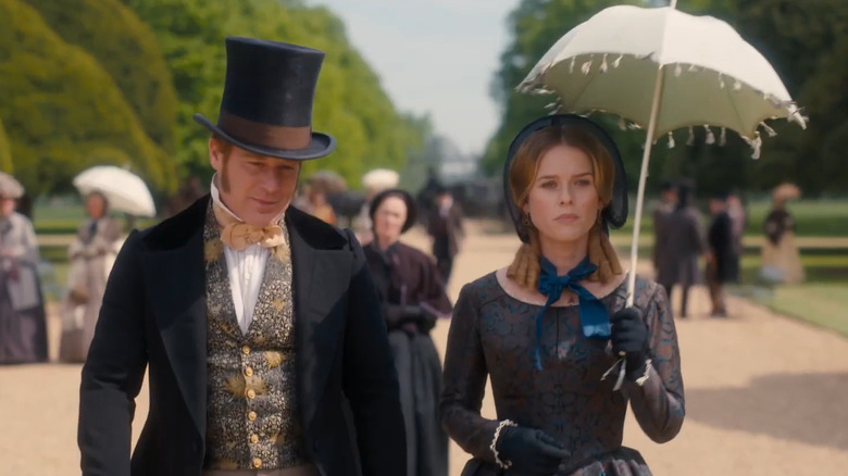 Susan (Alice Eve) and Oliver (Richard Goulding) on promenade in Belgravia