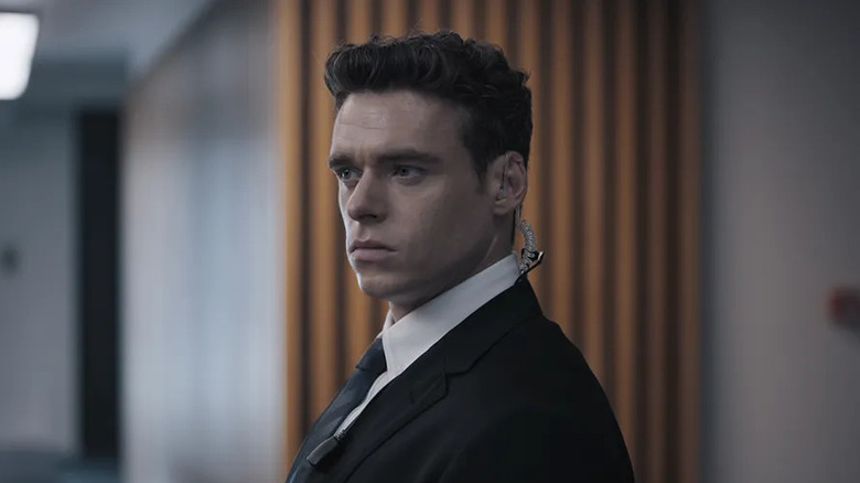 David Budd (Richard Madden) wearing an ear piece on Bodyguard