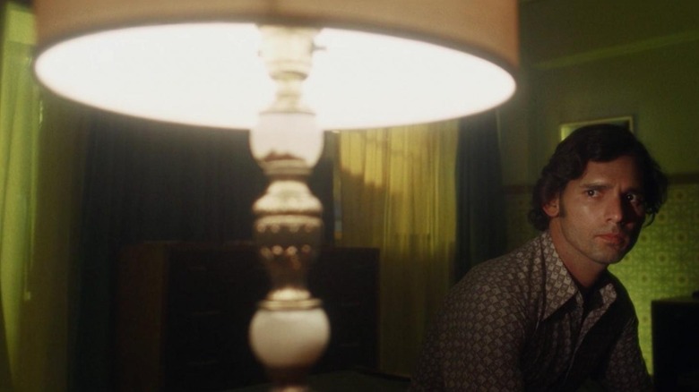 Eric Bana as Avner, feeling paranoid and angry in Munich