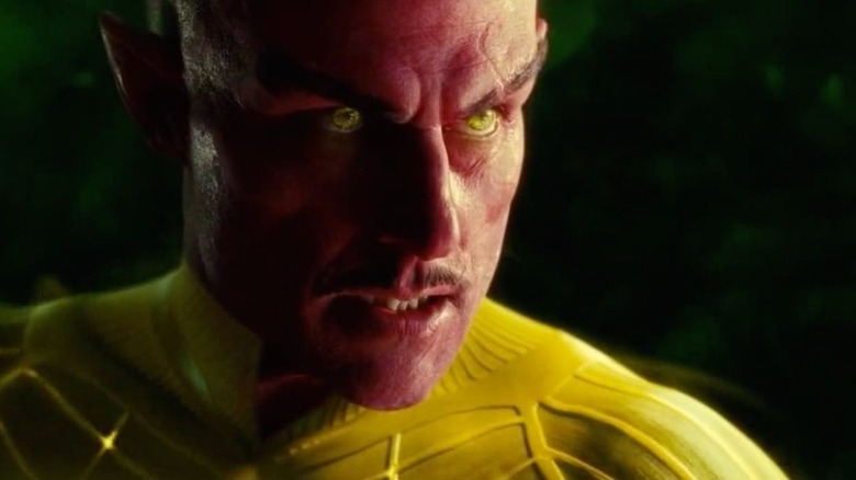 Mark Strong as Sinestro looks evil in Green Lantern