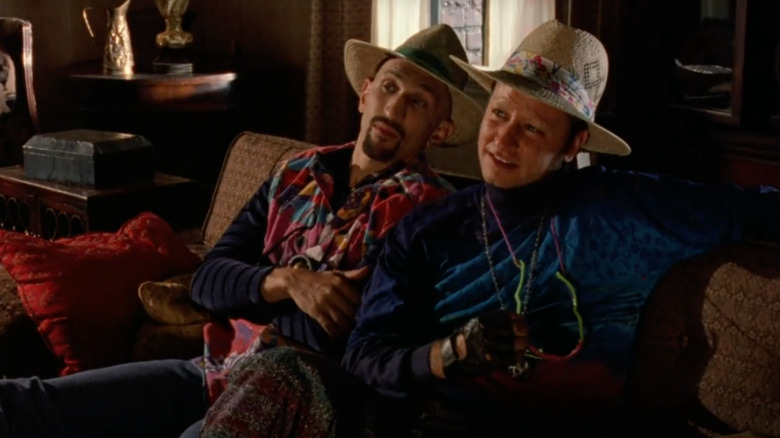 Richard Edson as Spike sits next to Fisher Stevens as Iggy in Super Mario Bros.