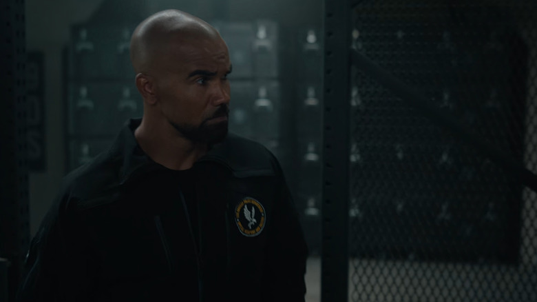 Hondo (Shemar Moore) entering department meeting in SWAT