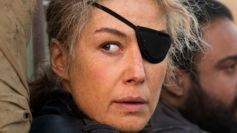 Rosamund Pike with eye patch in A Private War
