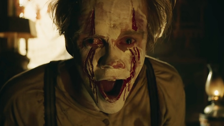 Bill Skarsgård as Pennywise in It Chapter Two