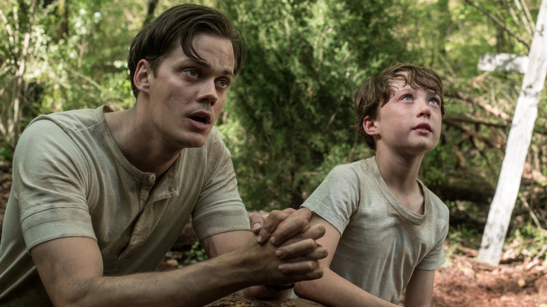 Bill Skarsgård as Willard in The Devil All the Time