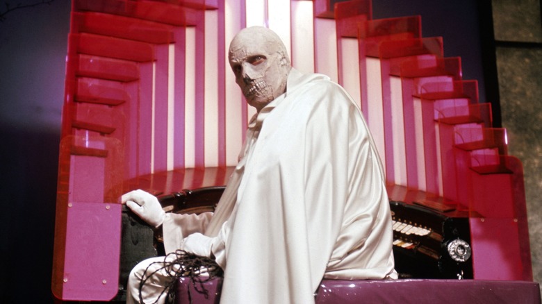 The Abominable Dr. Phibes plays his organ