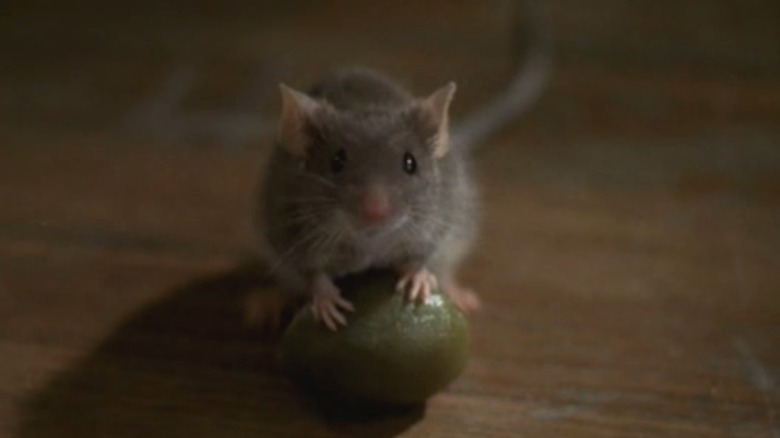 This mouse has an olive in Mouse Hunt