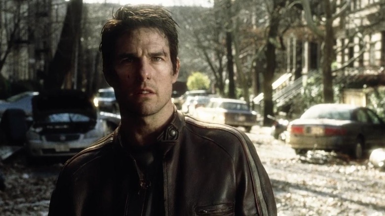 Tom Cruise as Ray showing up at the house at the end of War of the Worlds (2005)