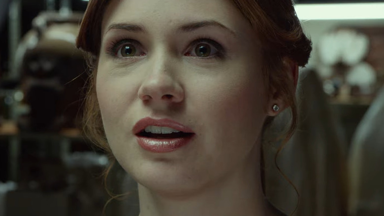 Karen Gillan's Kaylie Russell staring in Oculus