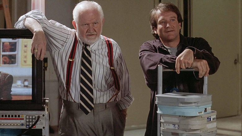 Robert Prosky and Robin Williams in Mrs Doubtfire