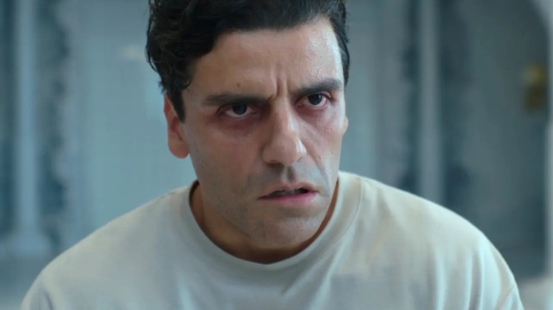 Marc Spector (Oscar Issac) is confused in Episode 4 of Moon Knight