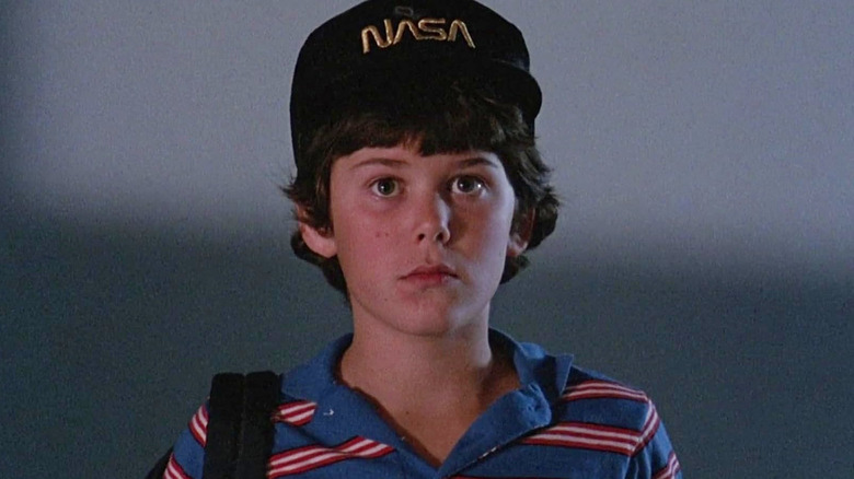 Joey Cramer as David Freeman wearing a NASA baseball cap in Flight of the Navigator