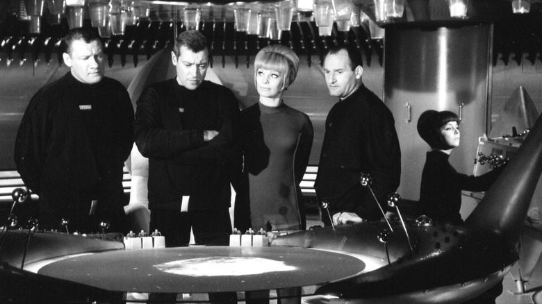 The control room and main cast of Raumpatrouille – Die Phantastischen Abenteuer des Raumschiffes Orion