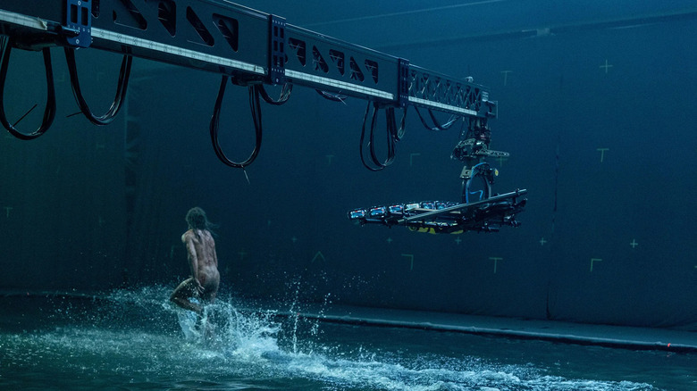 28 Years Later behind the scenes photo showing elaborate iPhone rig filming the Alpha chase sequence