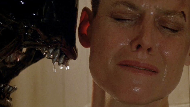 Ellen Ripley being threatened by a Xenomorph in Alien³