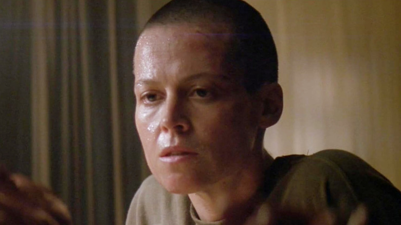 Ellen Ripley with no hair in Alien³
