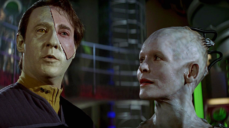 Data and the Borg Queen standing together in Star Trek: First Contact
