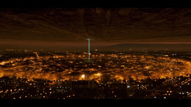 An alien vessel incinerating a city in Independence Day