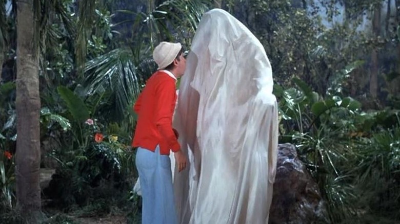 Bob Denver's Gilligan and Richard Kiel's Ghost face to face on Gilligan's Island