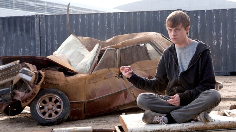 Dane DeHaan as Andrew crushing a car in Chronicle