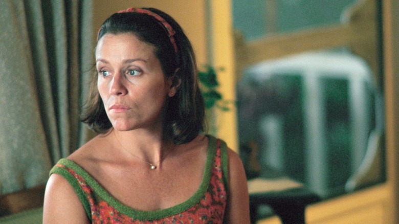 Frances McDormand in Almost Famous