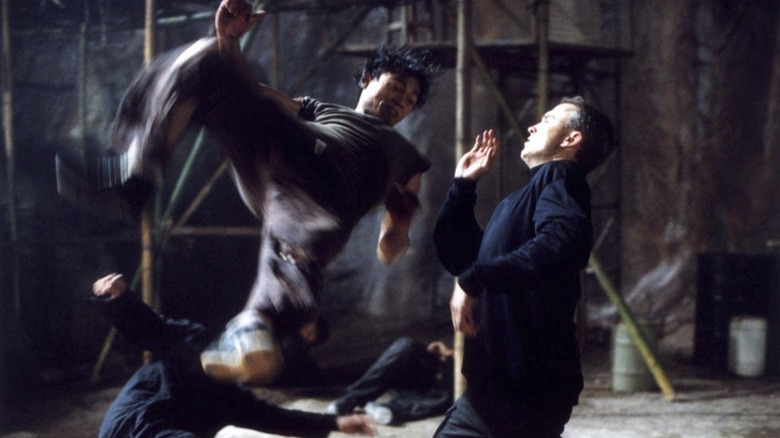 Tony Jaa spin-kicking fools in the face