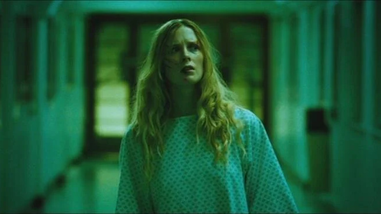 Shauna Macdonald stars in The Descent (2005)