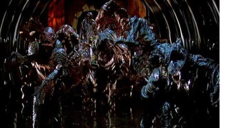 Monsters dwell in In The Mouth of Madness (1994)