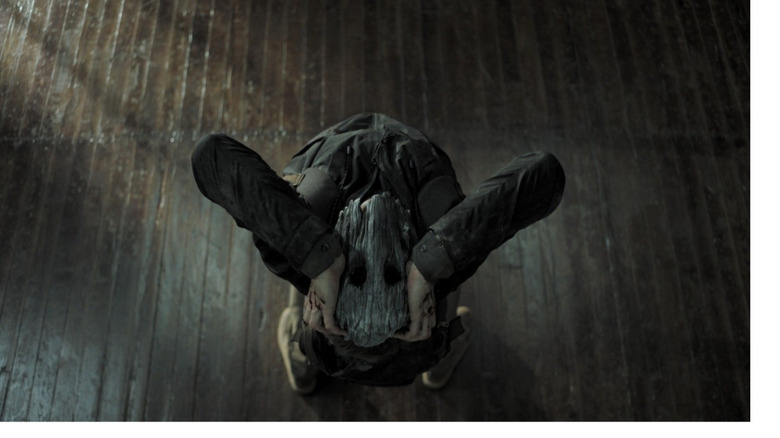 Fran Kranz struggles with a cursed mask in You Might Be the Killer (2017)