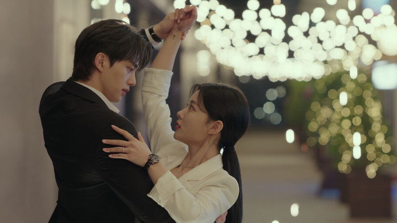 Jeong Gu-won (Song Kang) dances with Do Do-hee (Kim Yoo-jung) in My Demon