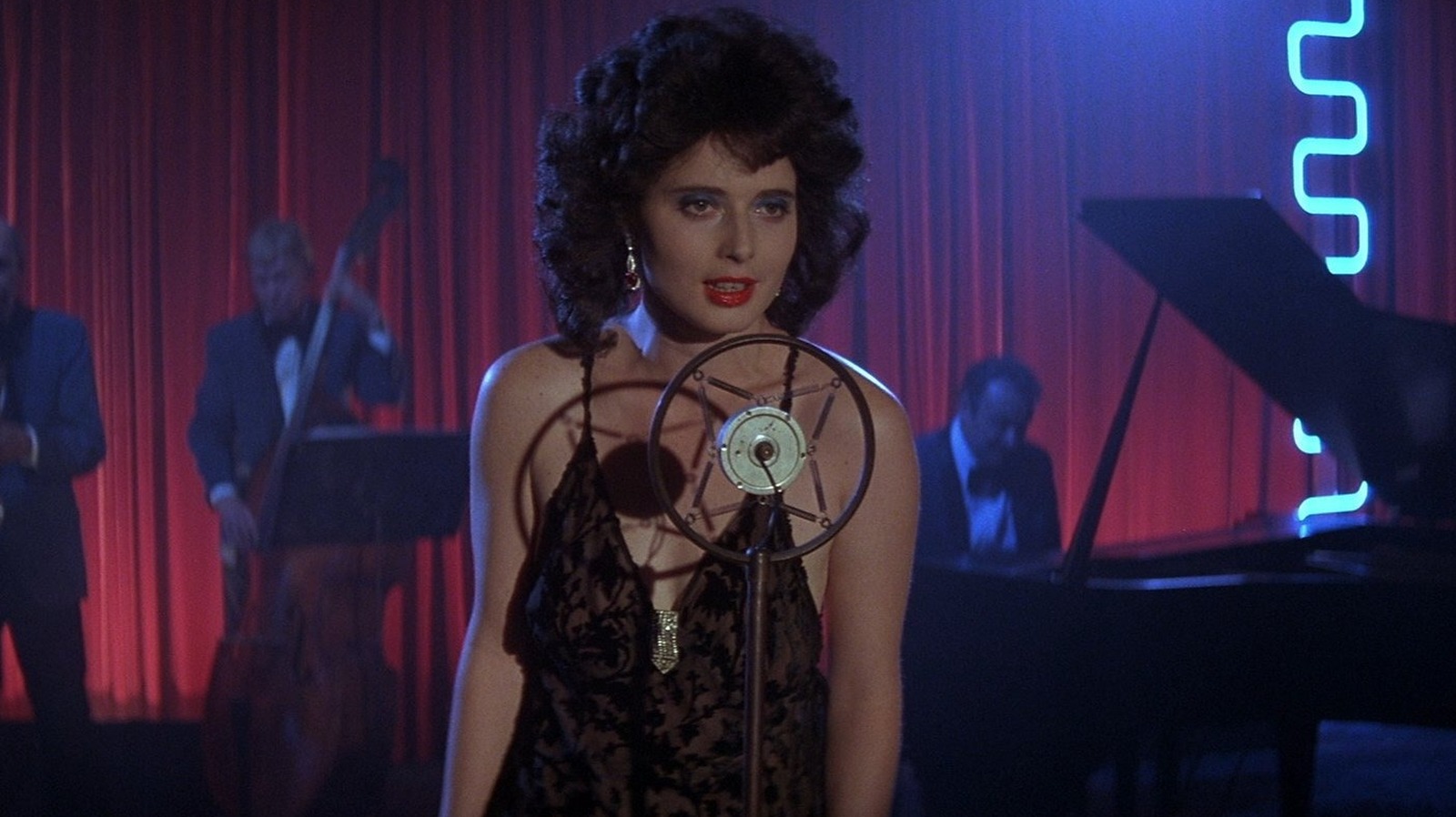 5 Movies That Roger Ebert Was Completely Wrong About