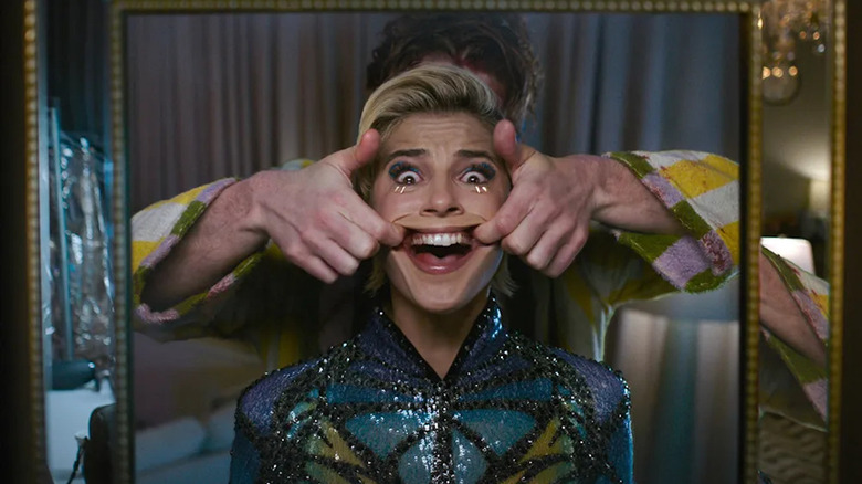 Smile 2 mirror scene