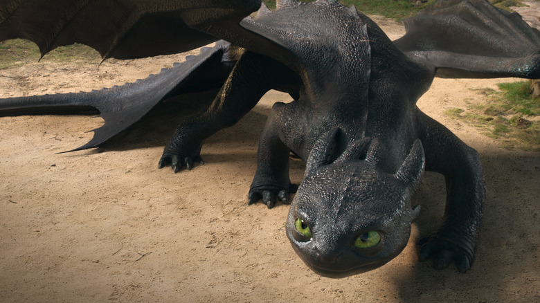 Toothless getting ready to fight in How to Train Your Dragon (2025)