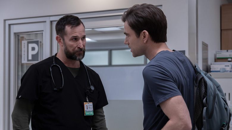 Robby talking to Langdon on The Pitt