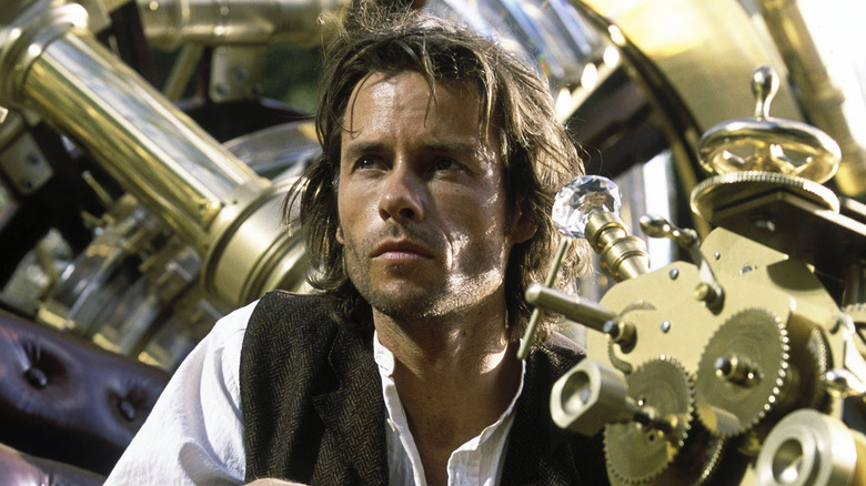 Alexander Hartdegen among his machine in The Time Machine