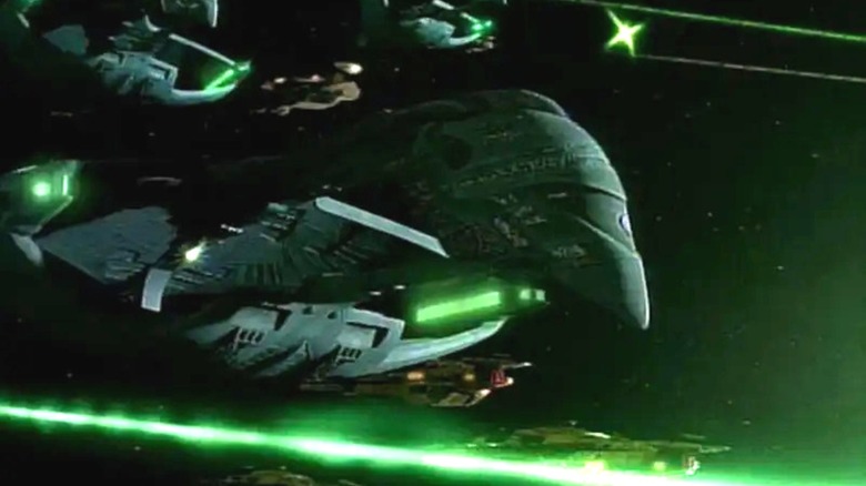 Star Trek: Deep Space Nine -- Romulan and Cardassian fleet firing