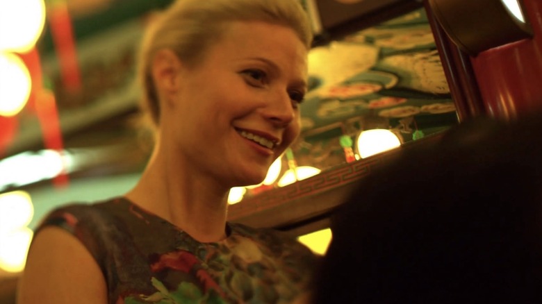 Gwyneth Paltrow Contagion Jumbo Floating Restaurant