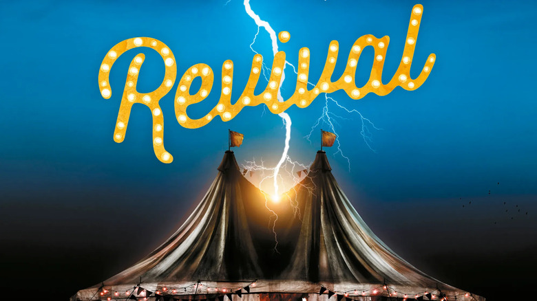 The book cover of Revival by Stephen King