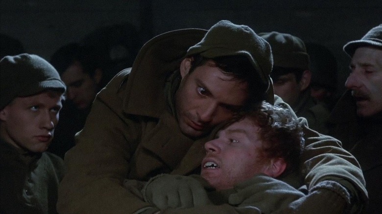 Several soldiers in pain in Slaughterhouse-Five