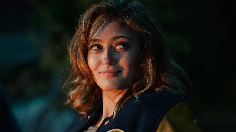 Ella Purnell as Jackie on Yellowjackets