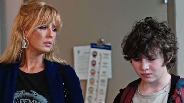Beth Dutton looking at Carter on 'Yellowstone'