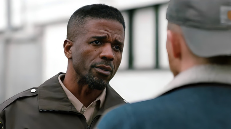 Sheriff Ramsey talking to Jimmy on  'Yellowstone'