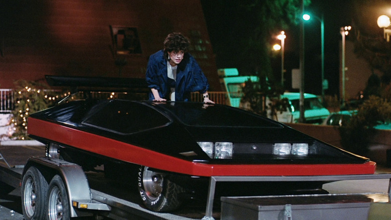 Linda Hamilton stealing a supercar