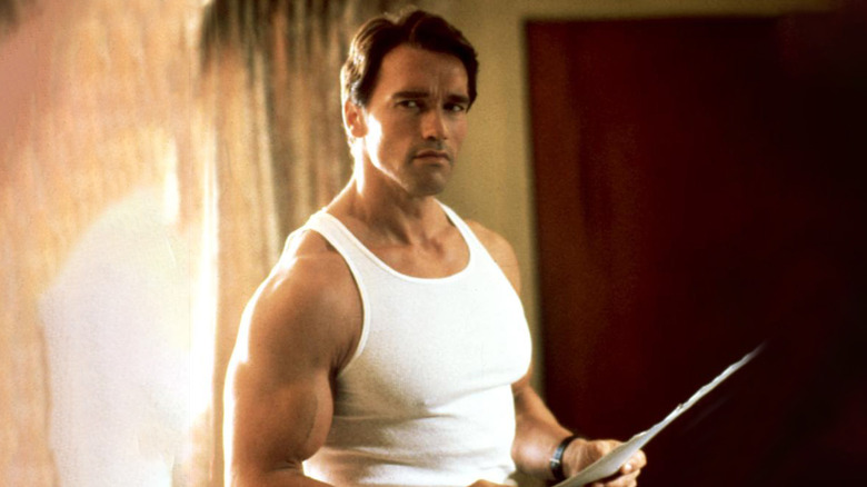 Arnold Schwarzenegger Raw Deal